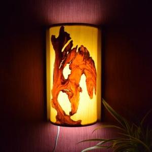 handgefertigte Lampen aus Olivenholz