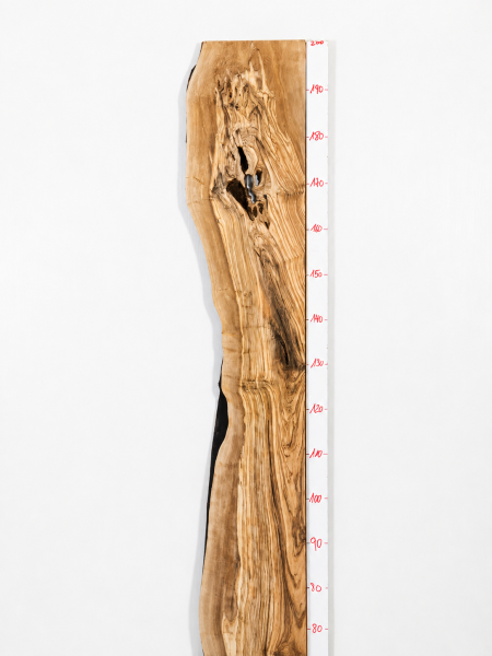 Preview: Olivenhoz Thekenplatte für EPOXIDHARZ 199,7 x 18,5–54,5 x 2,9 cm – Trockenes Olivenholz Rohware Halber River - B556