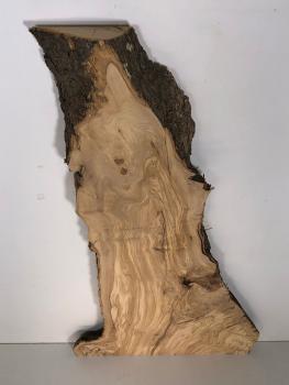 Charaktervolles Olivenholzbrett – ideal für Epoxidharz-Projekte und kreative Anwendungen.