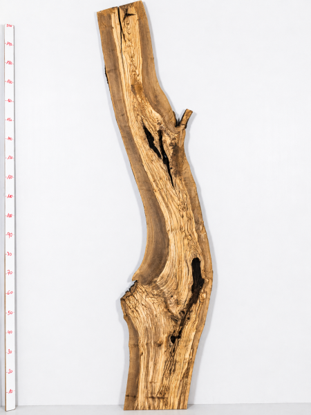 Preview: Olivenholzbohle 207,5–213 x 24–64 x 4 cm – Trockenes Olivenholz Rohware Baumoptik - B643