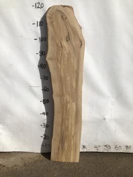Bezauberndes Olivenholzbrett – ideal für kreative Epoxidharz-Projekte.