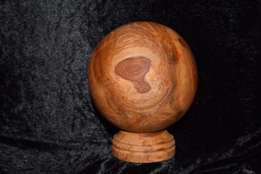 Olivenholzdekokugel Art.Nr. K600.14