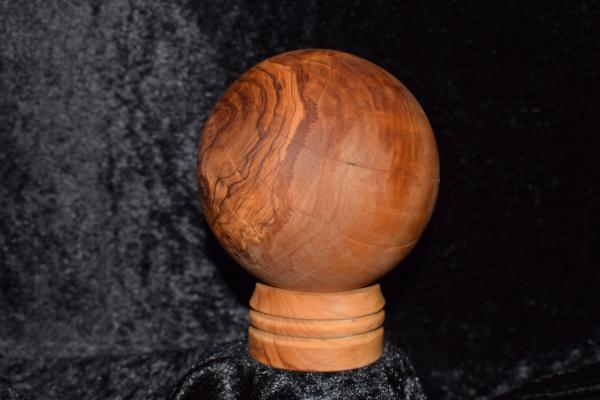 Olivenholzdekokugel Art.Nr. K600.10