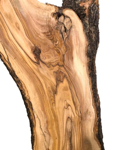 Charaktervolle, dicke Olivenholz Bohle mit wilder Maserung – ideal für kreative Projekte und individuelle Holzarbeiten.