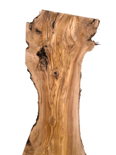 Wunderschönes Olivenholzbrett mit toller Struktur und Maserung – ideal für rustikale Projekte.