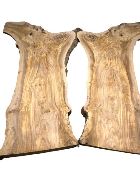 Set aus zwei Olivenholz Brettern mit starker Maserung, vielseitig kombinierbar für kreative Projekte.