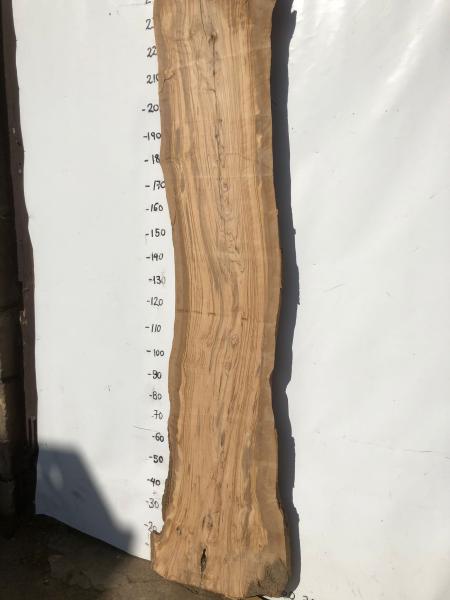 Beeindruckende Olivenholz Bohle – ideal für Tresen, Tische oder Theken