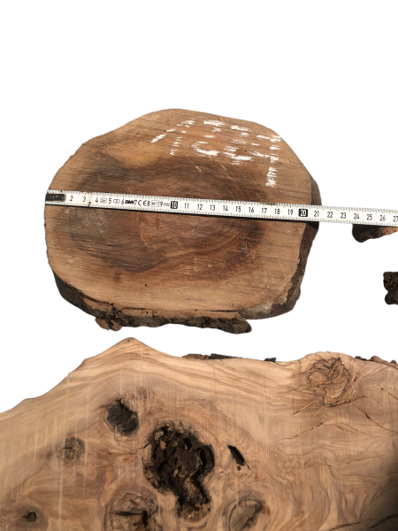 Kreatives Bastel- & Gestaltungset aus Olivenholz – Natürlich geformtes Brett & drei Baumscheiben 1229