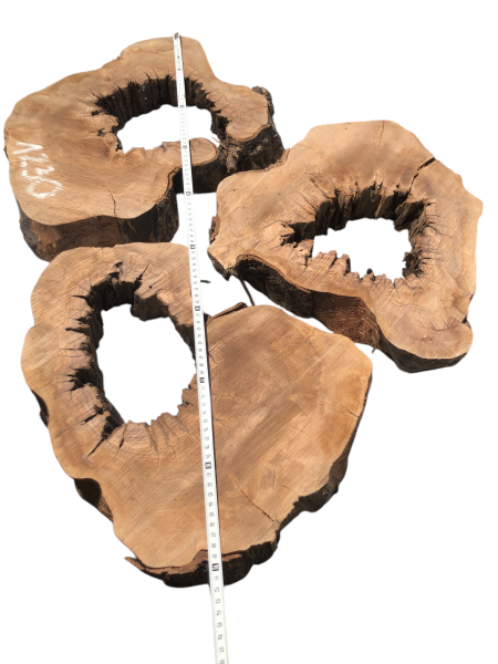 Set aus 3 urigen Olivenbaum-Baumscheiben mit Loch – Ideal für Epoxidharz-Projekte & kreative Gestaltung 1230